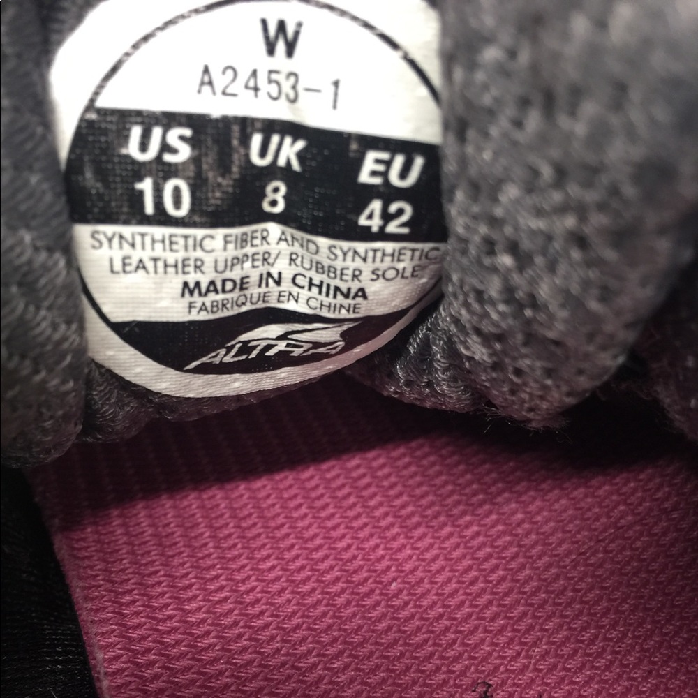 Altra Shoes - Picture 3 of 13